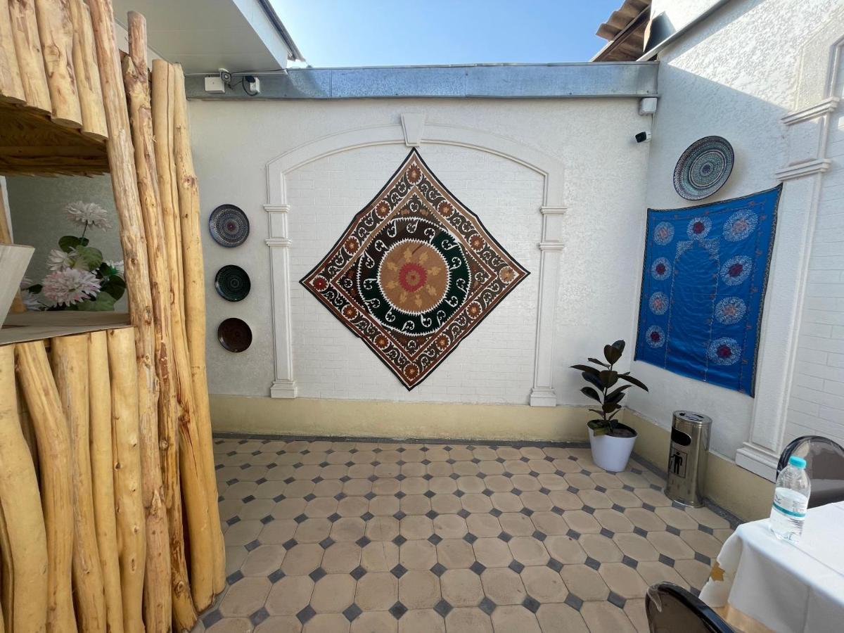 Isfandiyor Hotel Samarcanda Exterior foto